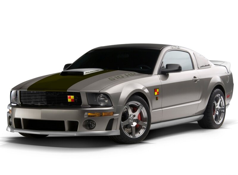 Silver Ford Mustang with stripes