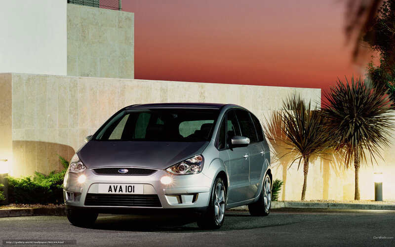 Silver Ford S-Max at sunset