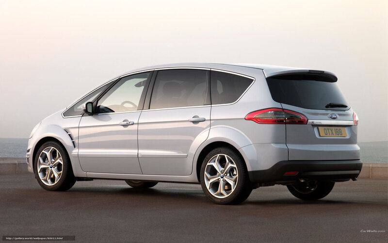 Silver Ford S-max