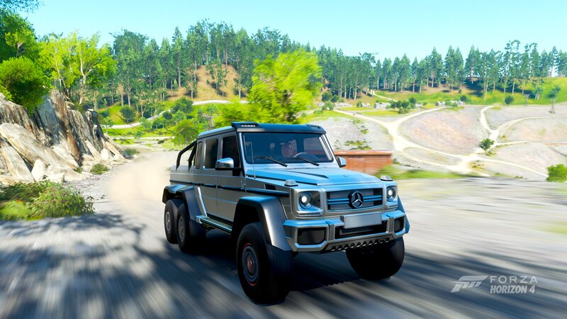 Silver G-wagon Suv — Dynamic