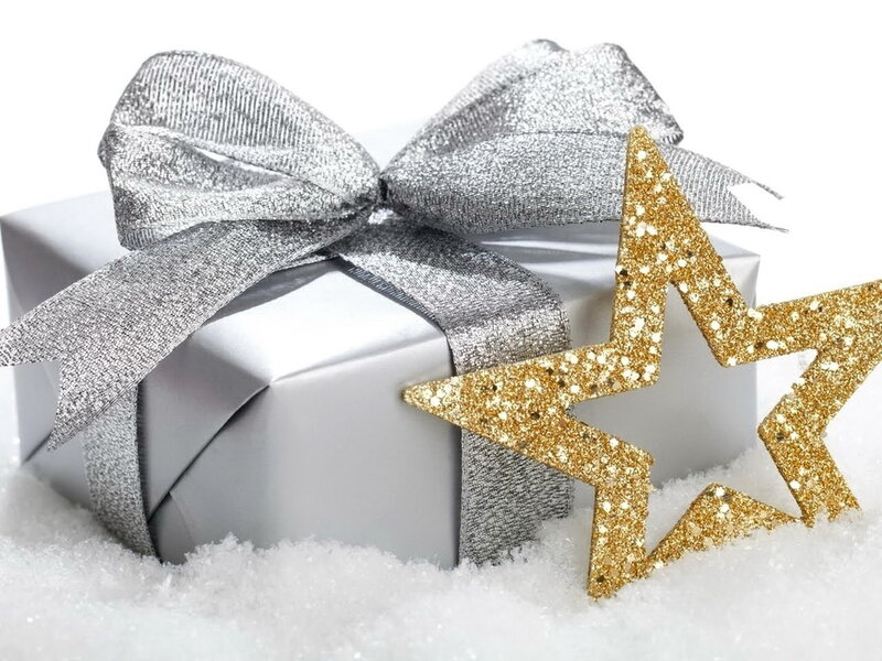 Silver Gift Box — Festive, Winter, Photograph, Silver Bow