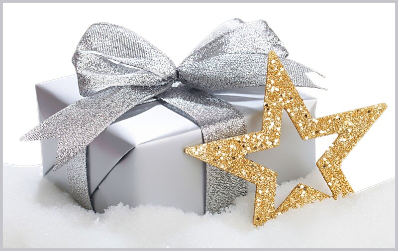 Silver Gift Box with Star — White