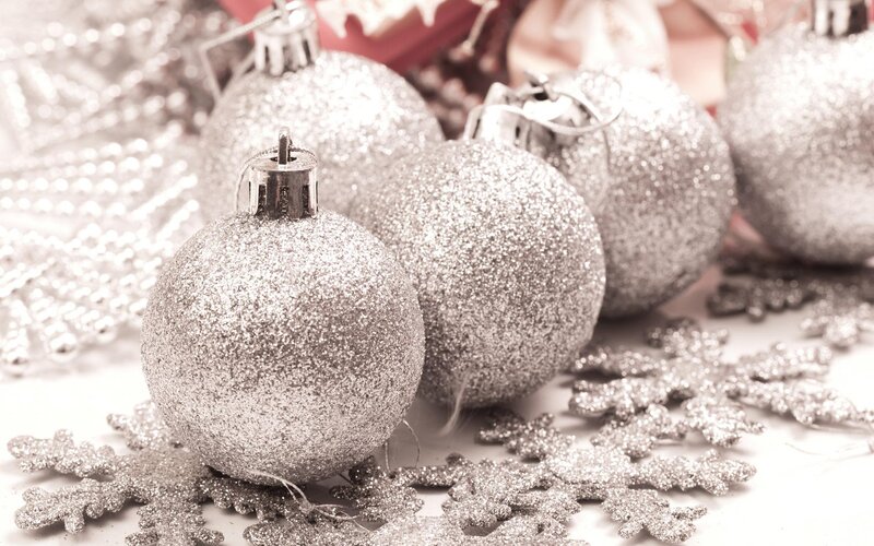 Silver Glitter Ornaments — Festive, Winter, Photograph