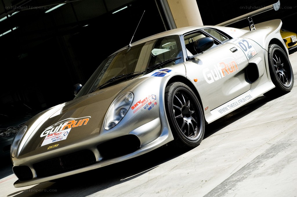 Silver Gulf Run race car