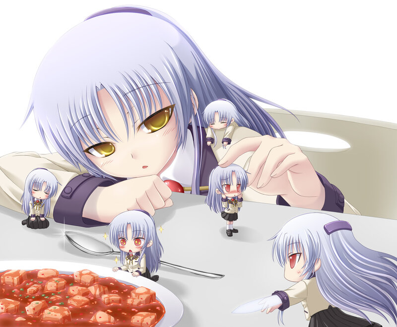 Silver-haired girl with chibi figures