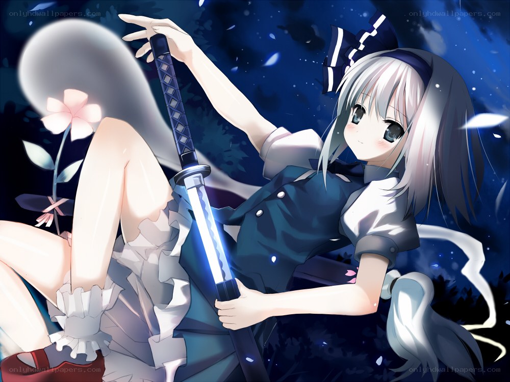 silver-haired girl with sword