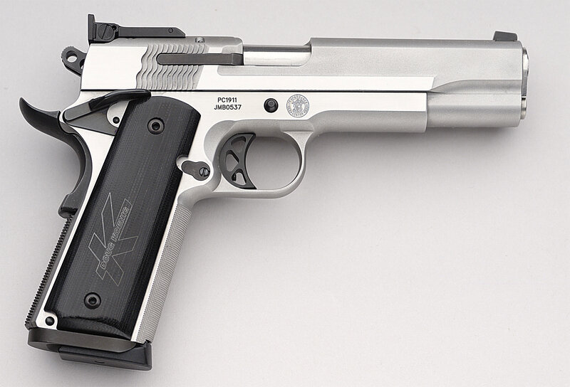 Silver Handgun — Neutral
