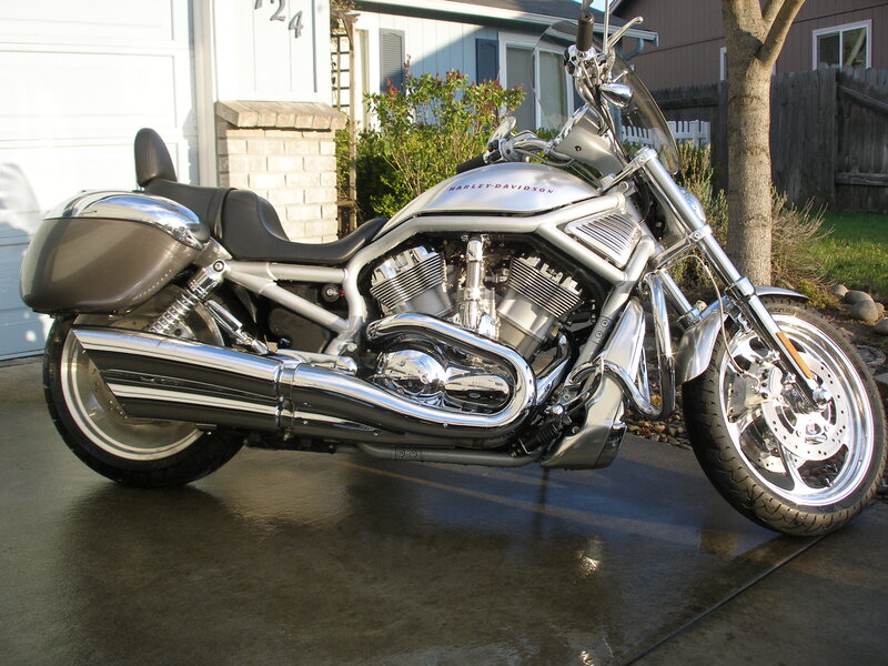 Silver Harley-Davidson motorcycle
