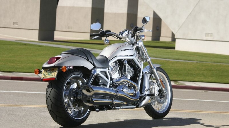 Silver Harley-Davidson motorcycle