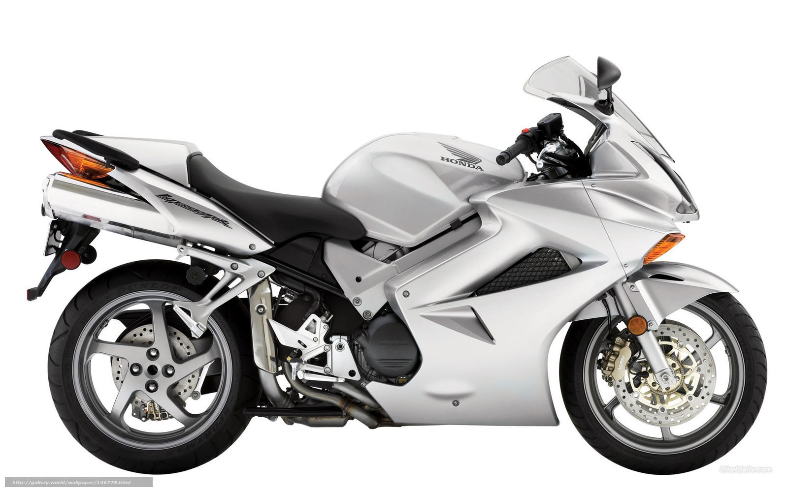 silver honda cbr1100xx motorcycle