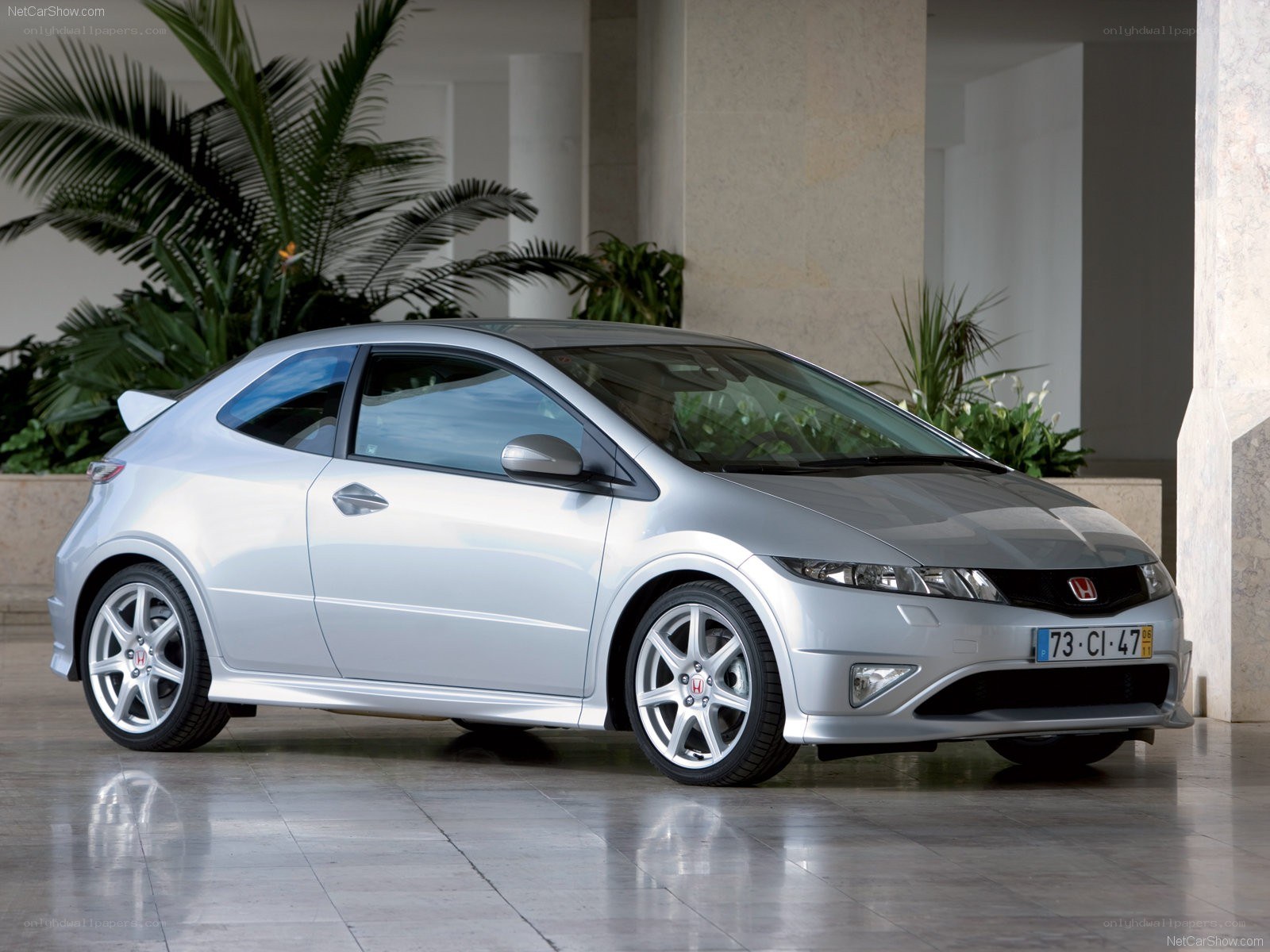 Silver Honda Civic Type R