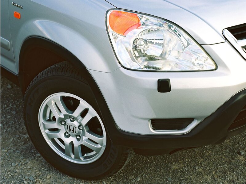 silver honda cr-v front view
