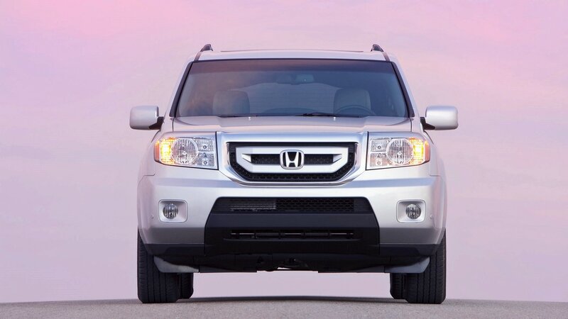 Silver Honda SUV