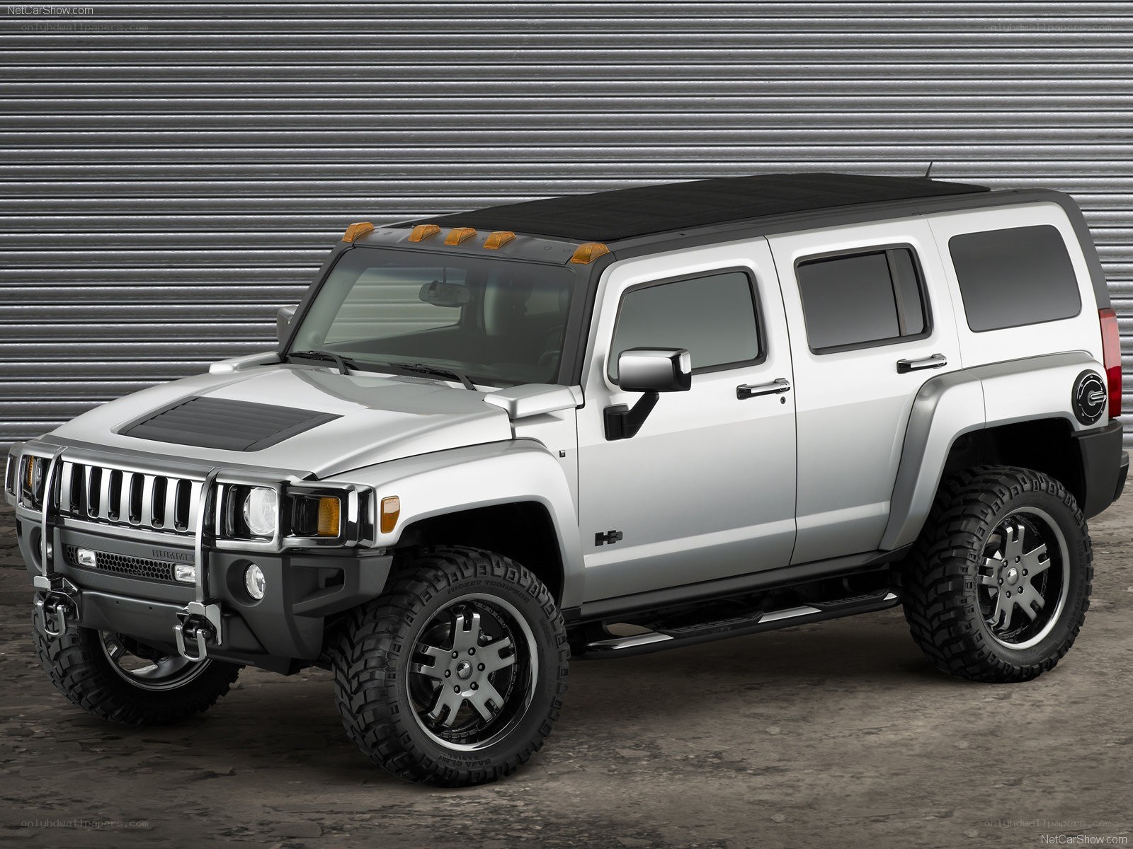 silver hummer h3 suv