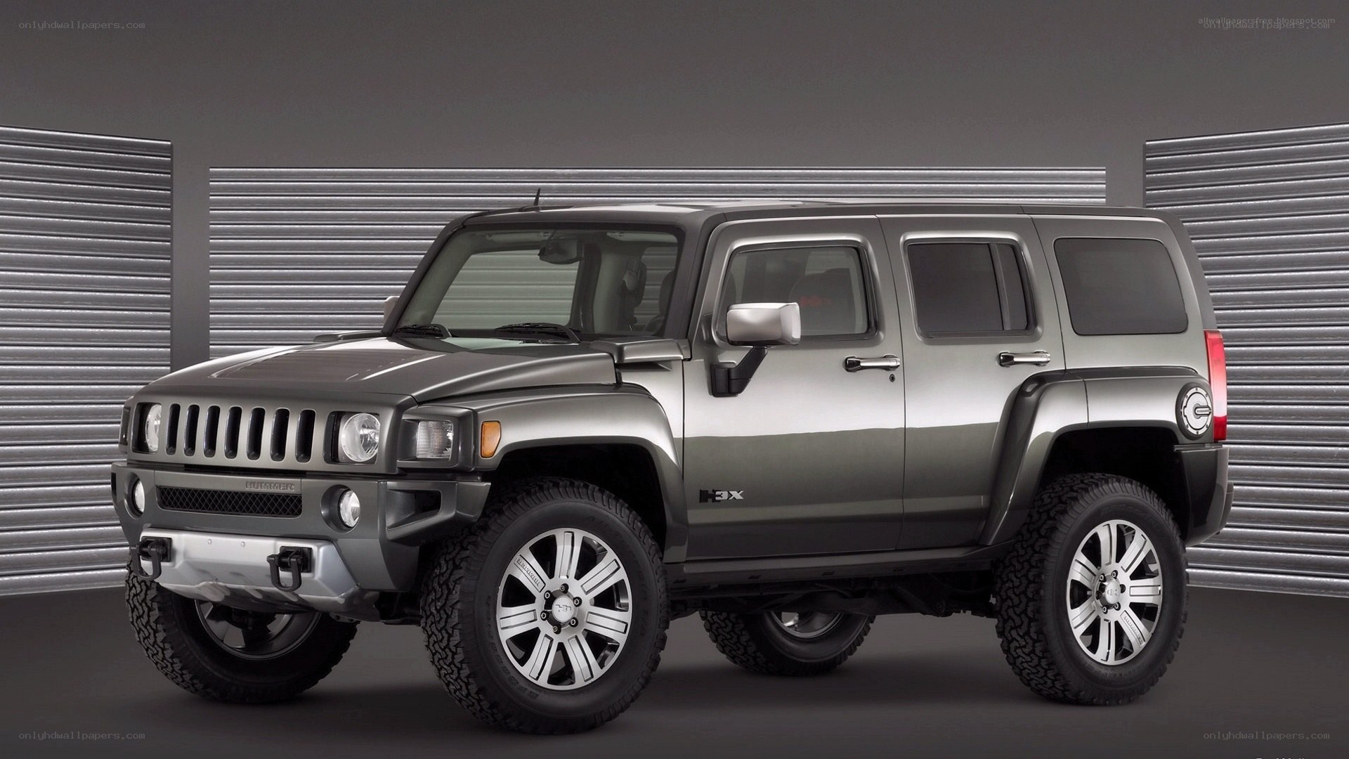 silver hummer h3x suv