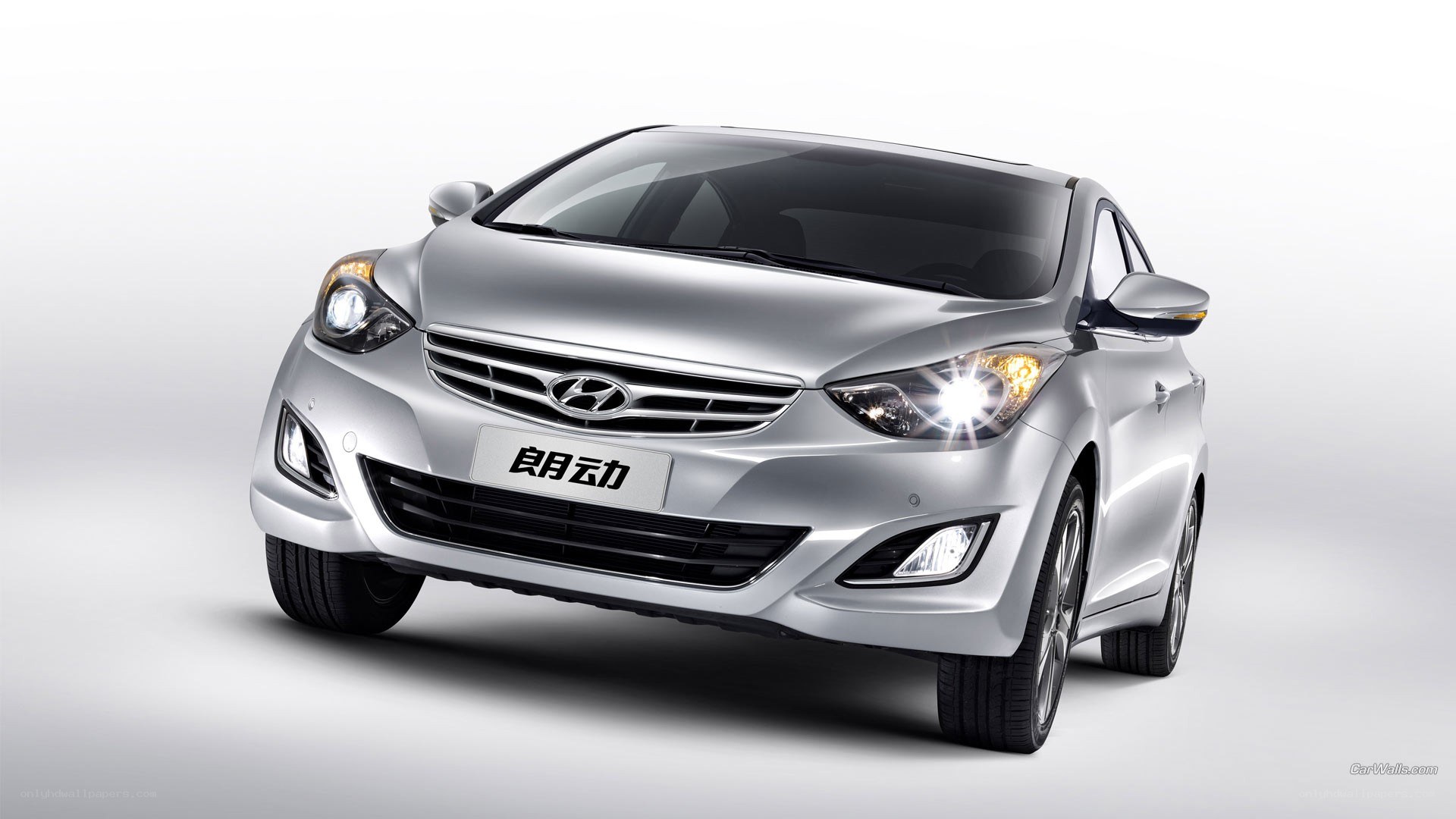 Silver Hyundai Elantra