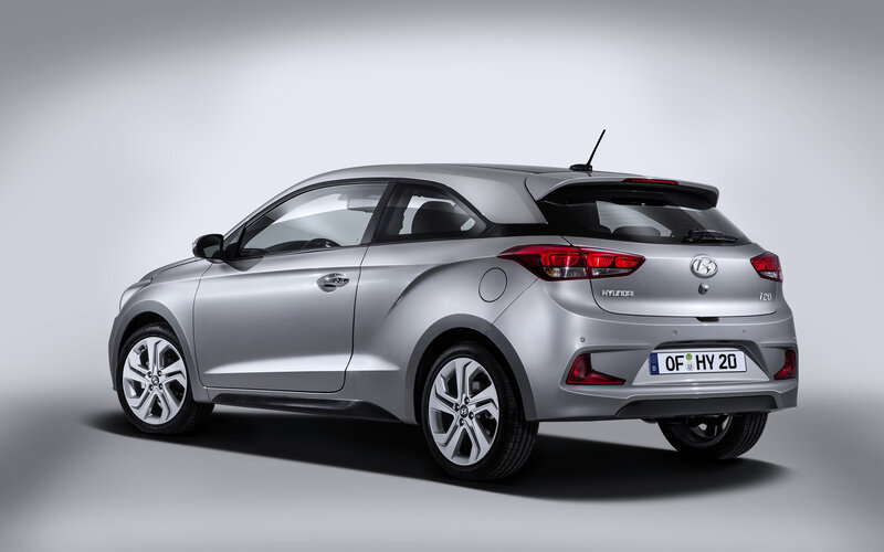 Silver Hyundai I20 Hatchback