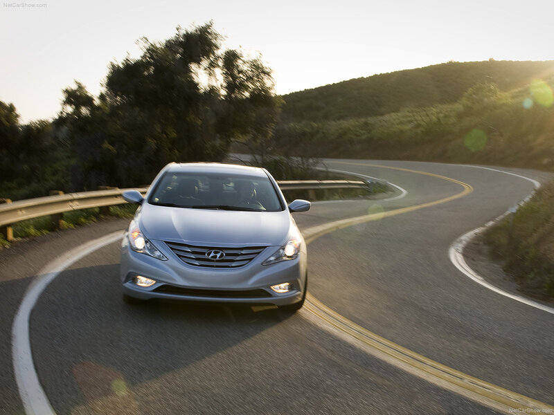 Silver Hyundai Sonata — Dynamic, Sunset