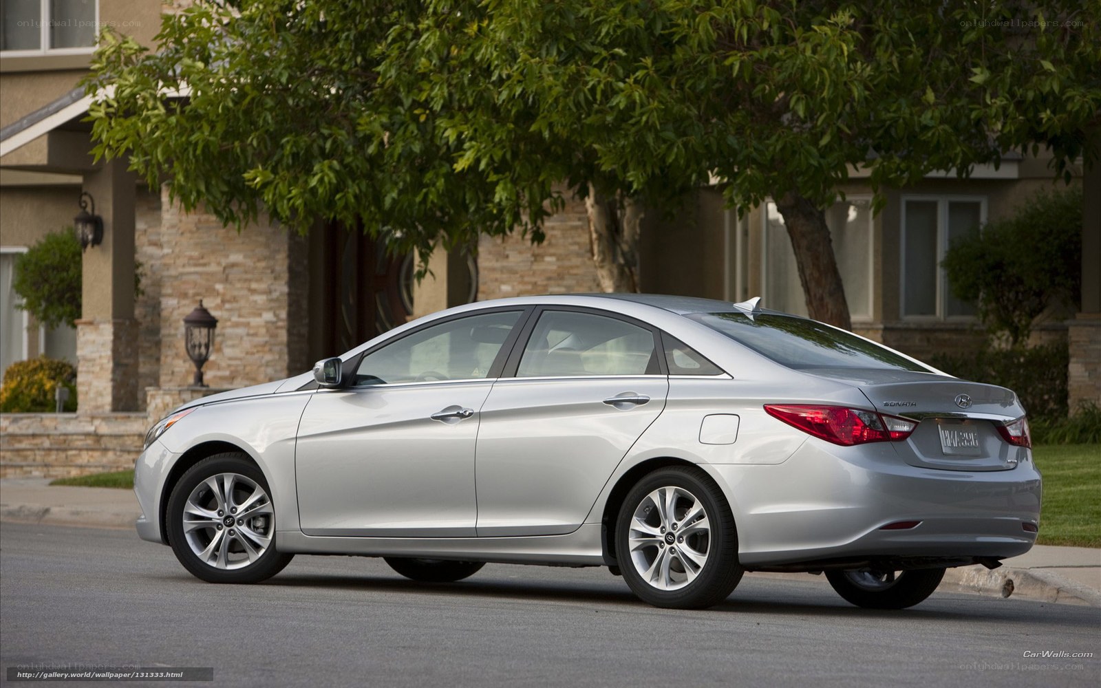 silver hyundai sonata parked