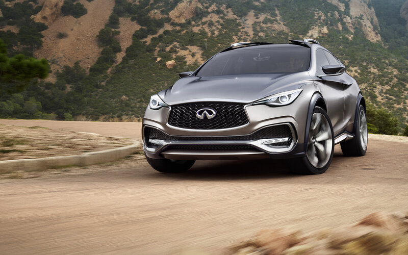 Silver Infiniti Concept Car — Gray, Dynamic