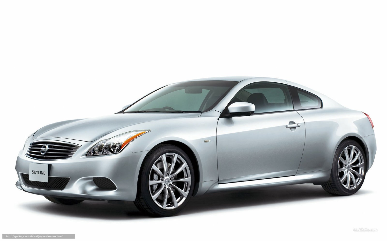 Silver Infiniti G37 Coupe