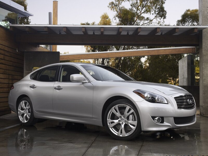 silver infiniti sedan parked