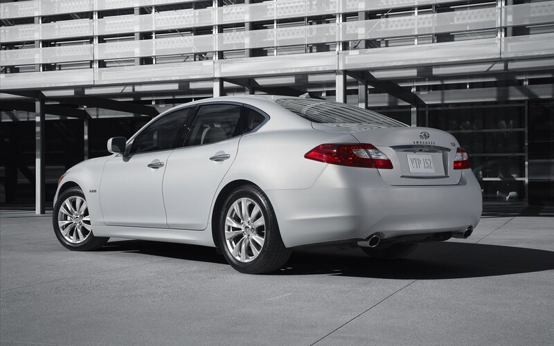 silver infiniti sedan parked