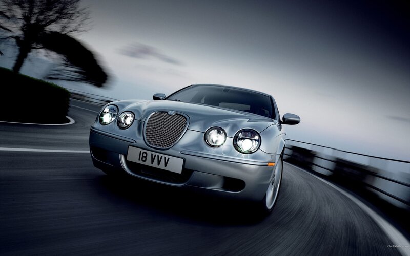 Silver Jaguar Car — Gray, Dynamic, Night
