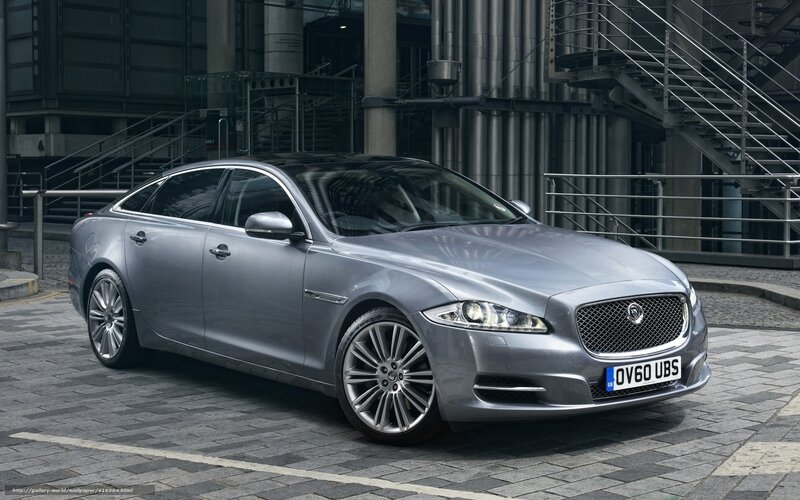 Silver Jaguar Xj Sedan — Modern