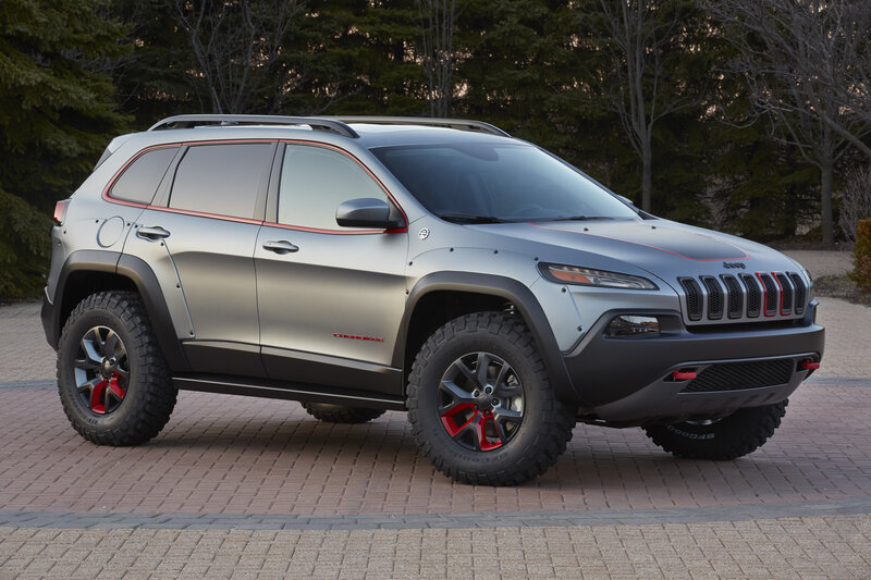 Silver Jeep Cherokee — Gray