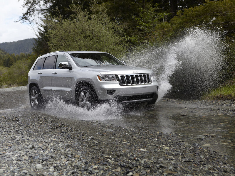 Silver Jeep Suv
