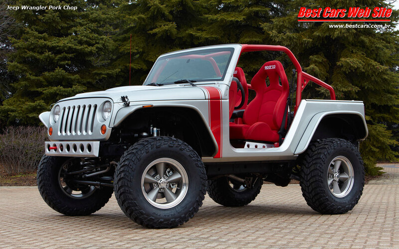 Silver Jeep Wrangler — Outdoor