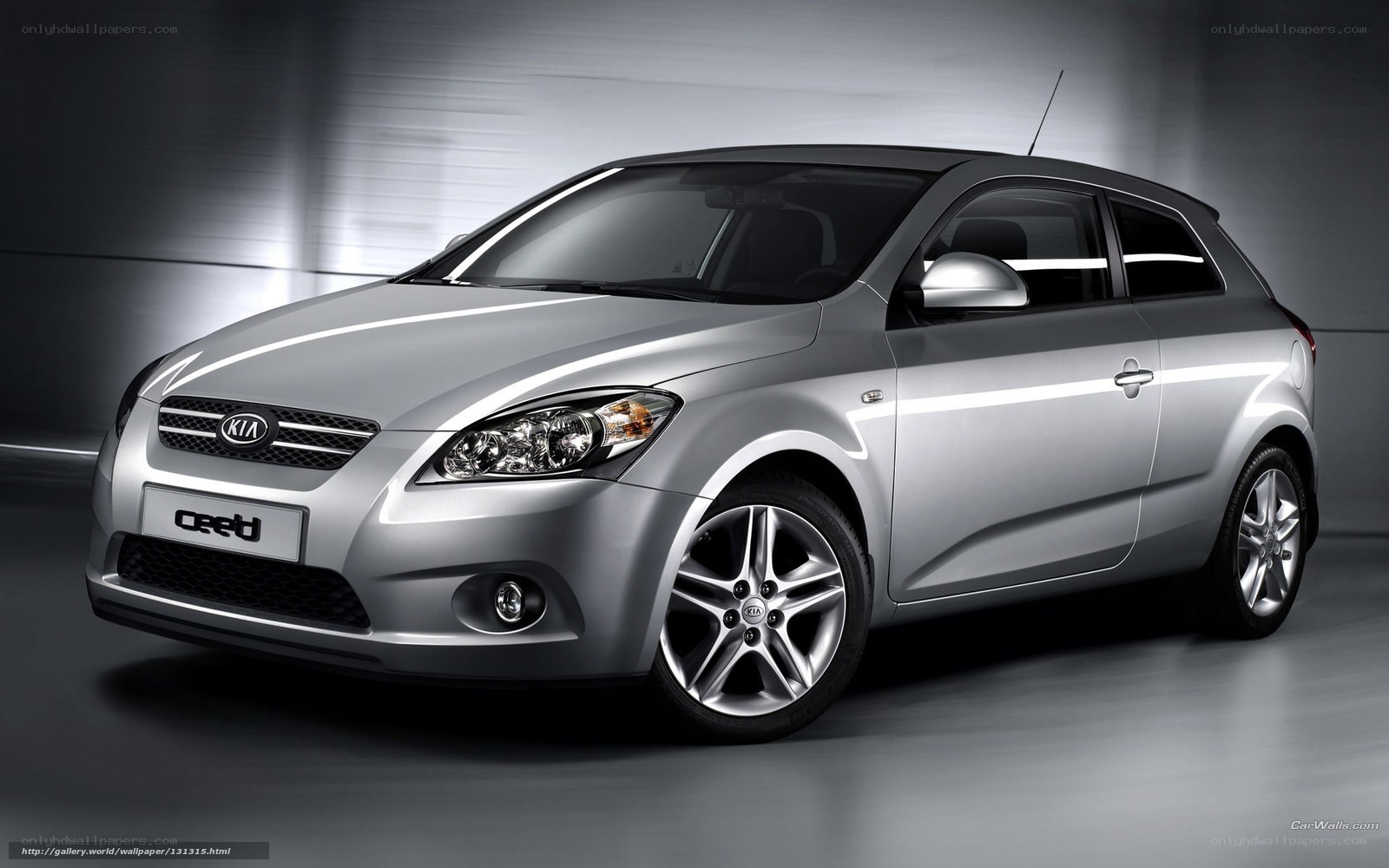 Silver Kia Ceed Hatchback