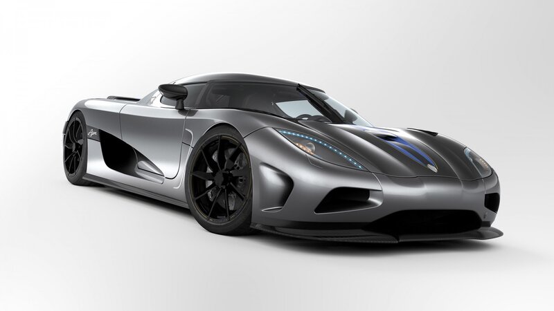 silver koenigsegg agera sports car