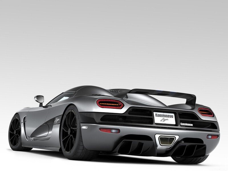 silver koenigsegg agera sports car