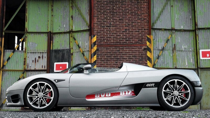 silver koenigsegg ccr sports car