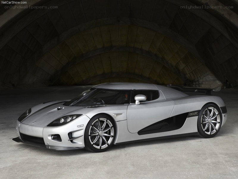 silver koenigsegg ccxr