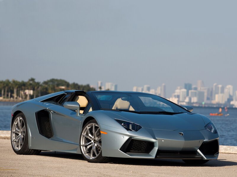 Silver Lamborghini Aventador