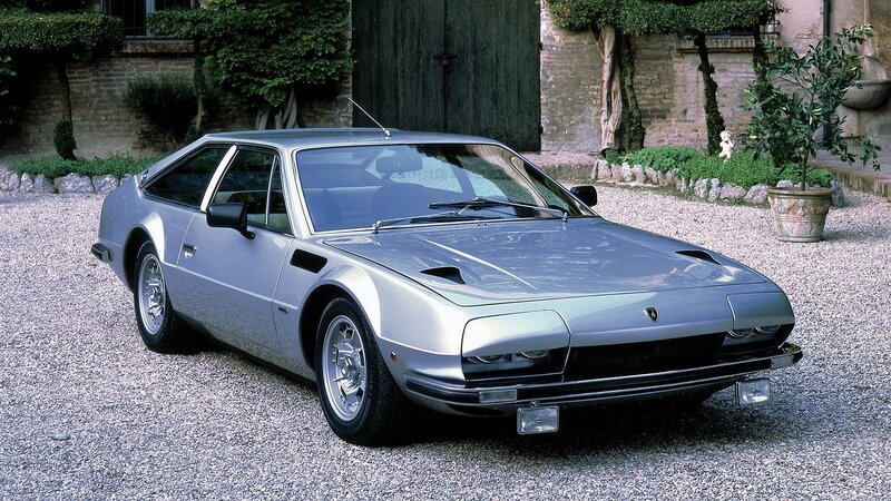 Silver Lamborghini Countach