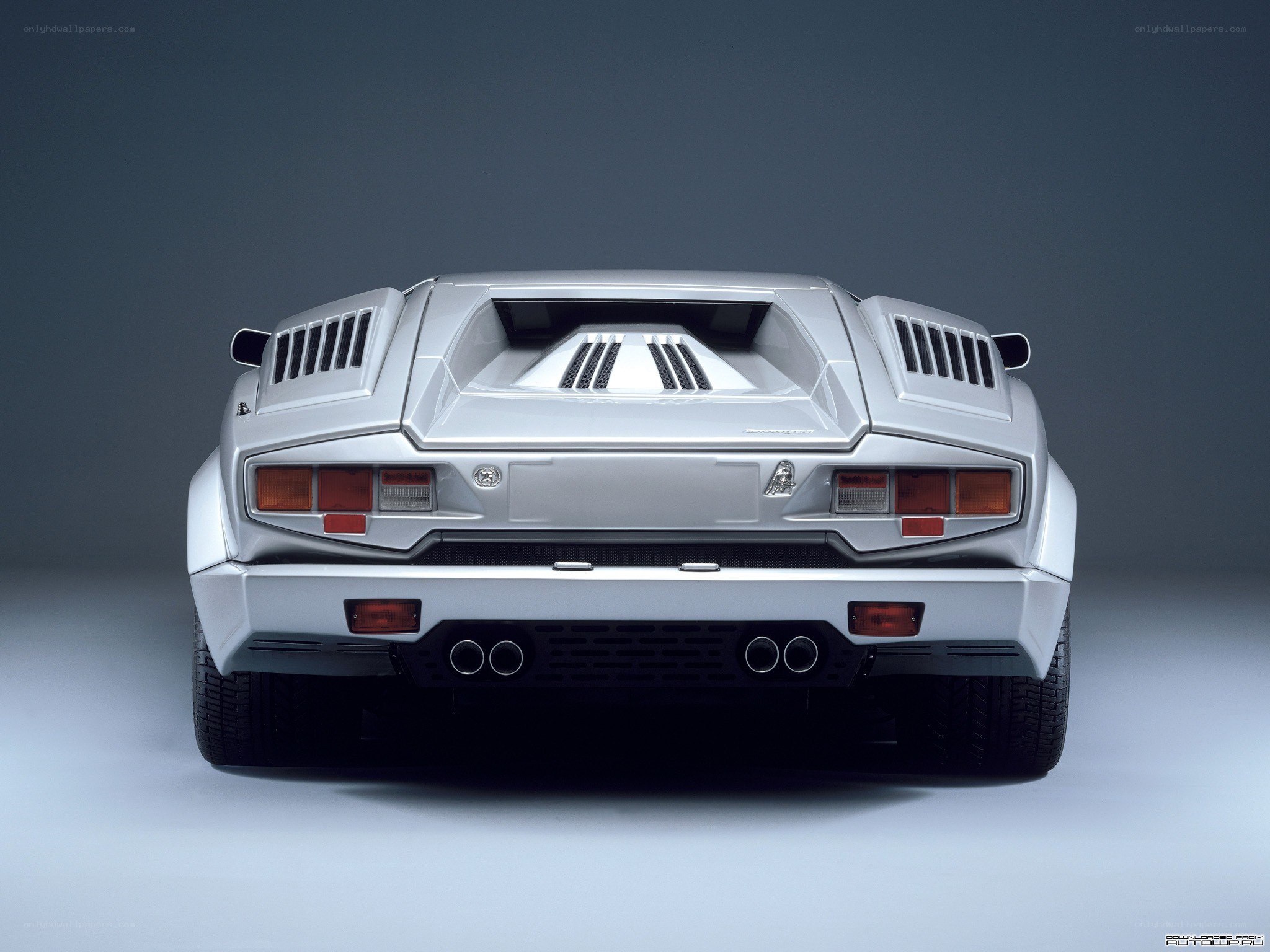 silver lamborghini countach rear view
