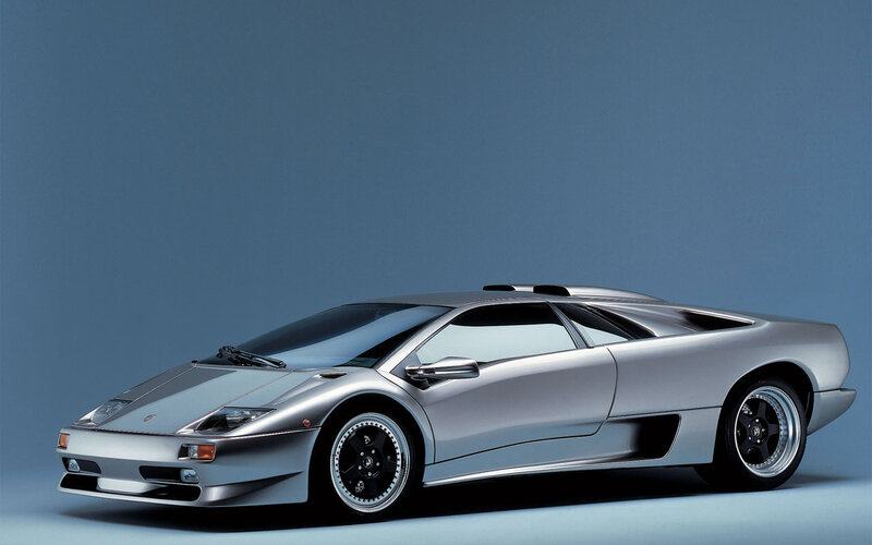 Silver Lamborghini Diablo
