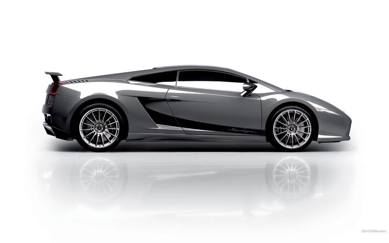silver lamborghini sports car