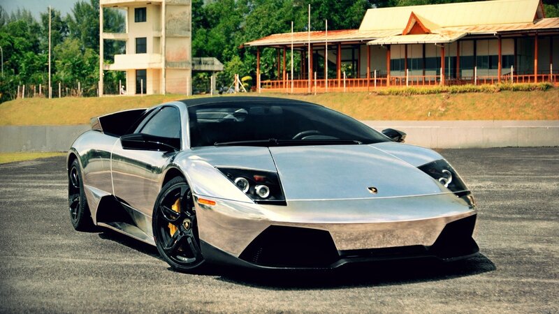 silver lamborghini sports car