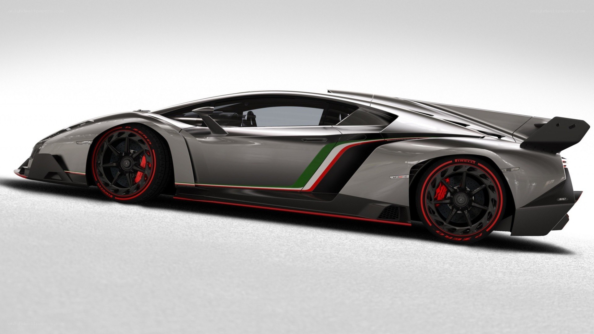 silver lamborghini veneno