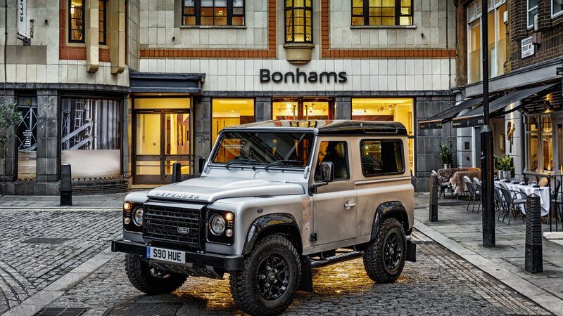 Silver Land Rover Defender — Gray, Urban