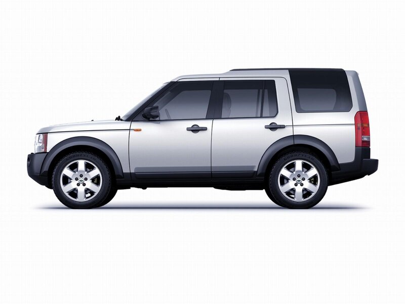 silver land rover discovery