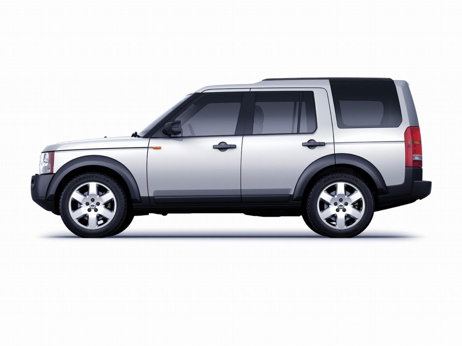 silver land rover discovery