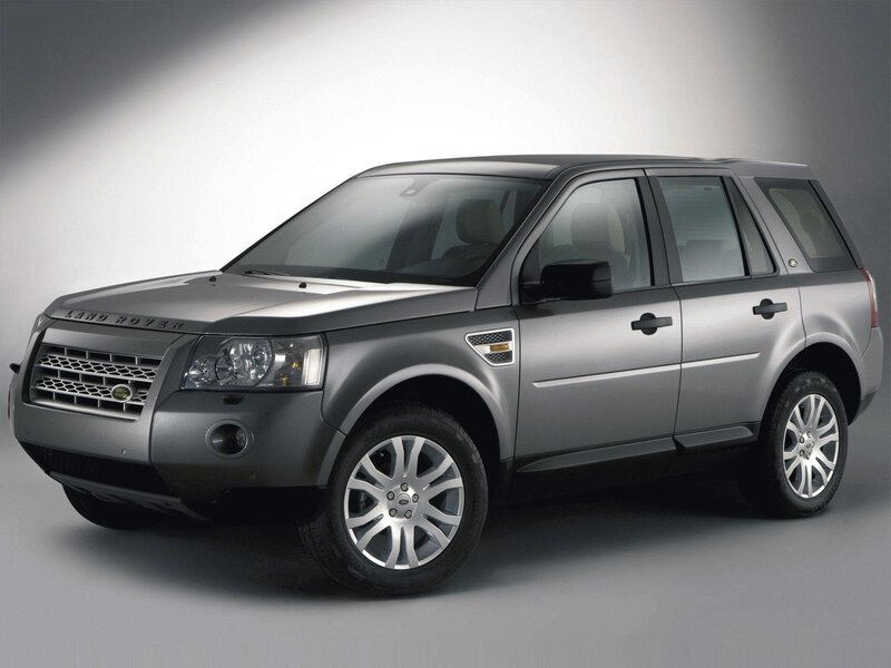 Silver Land Rover Freelander