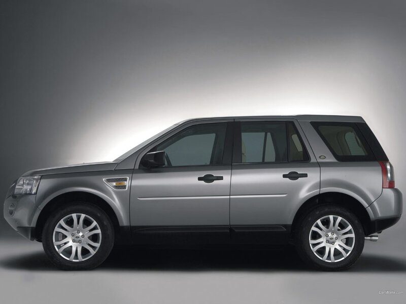 silver land rover suv