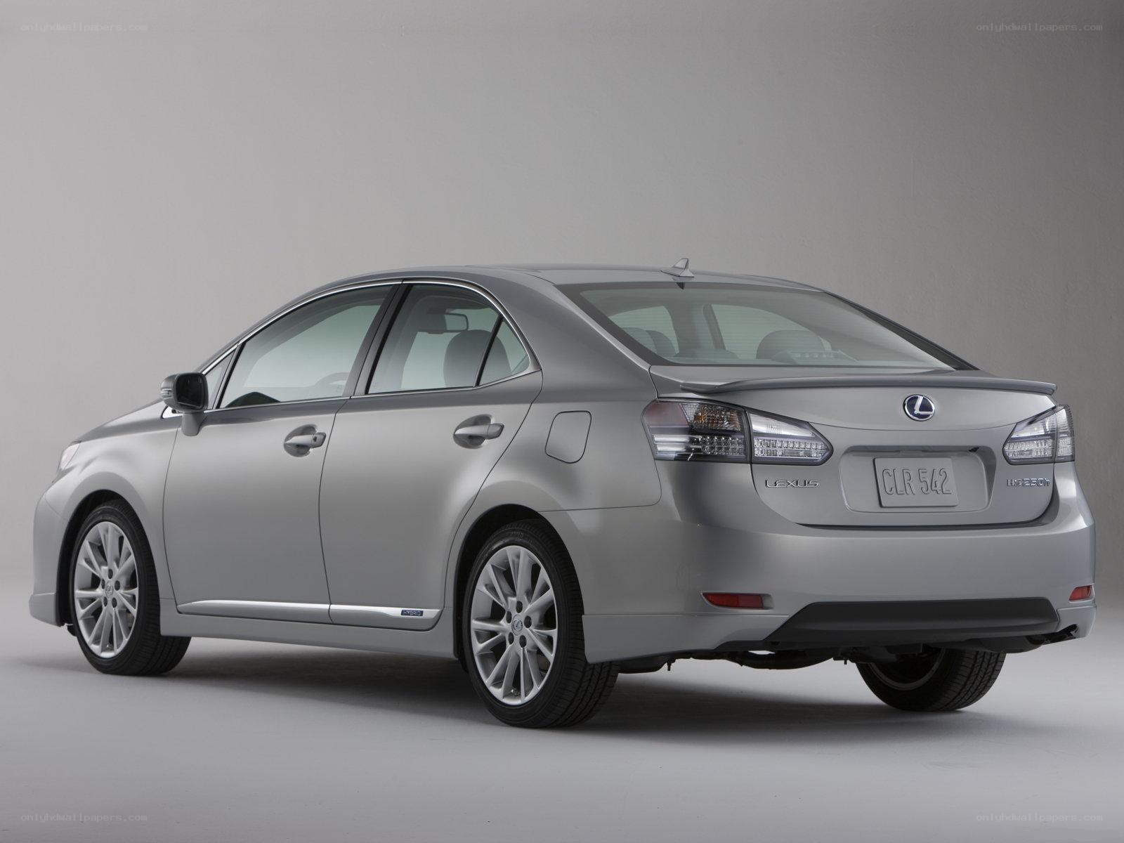 silver lexus clr sedan